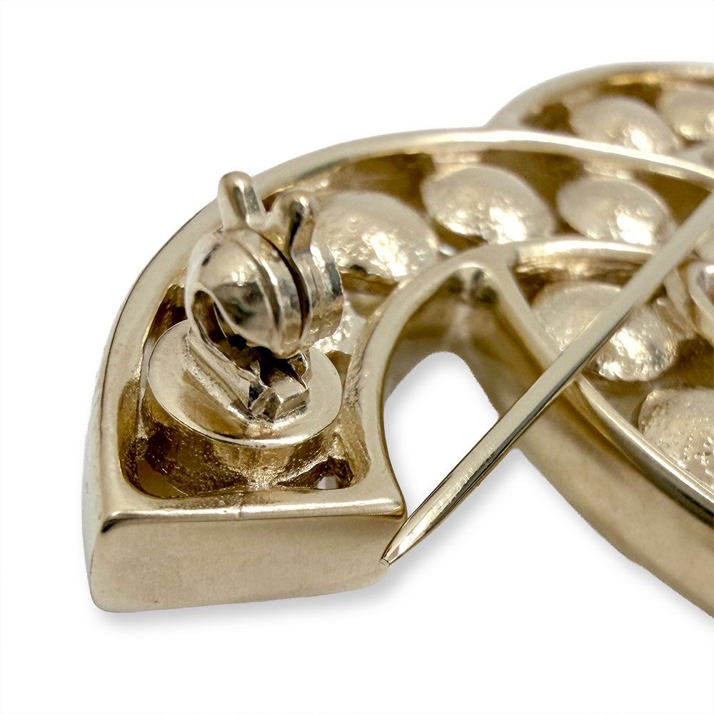 Chanel Logo Brooch Gold — view 4