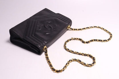 Chanel 0 CC Logo GD Leather Chain Shoulder — view 6