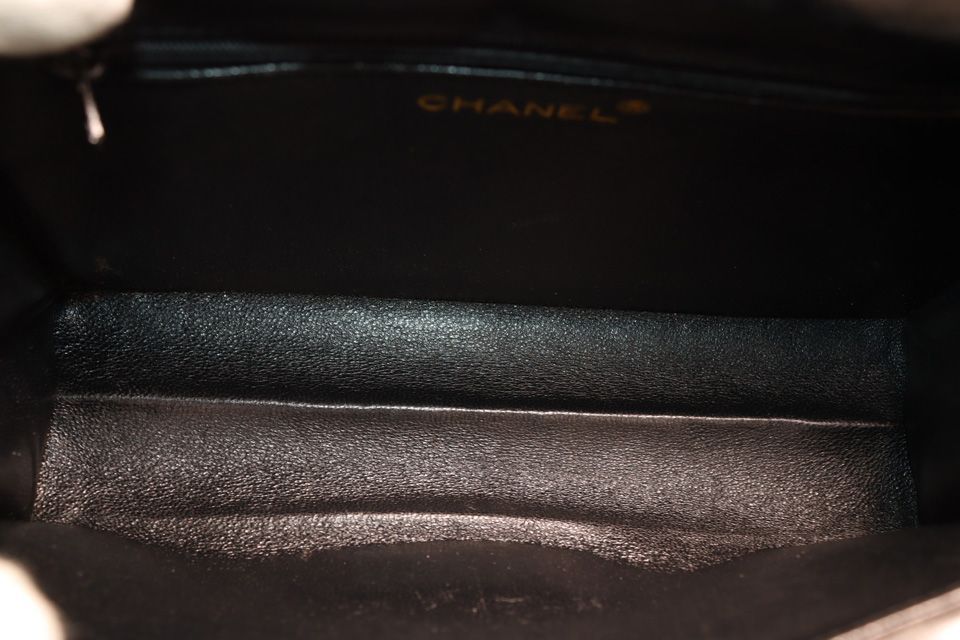 Chanel 0 CC Logo GD Leather Chain Shoulder — view 7