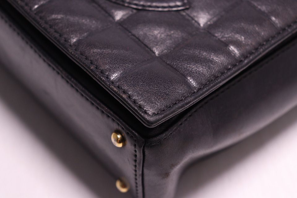Chanel Choco Bar GD Leather Shoulder — view 4