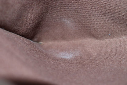 Louis Vuitton Damier District MM Leather Shoulder — view 9