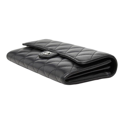 Chanel CC Logo Quilted Bifold Wallet Black Leather — view 4