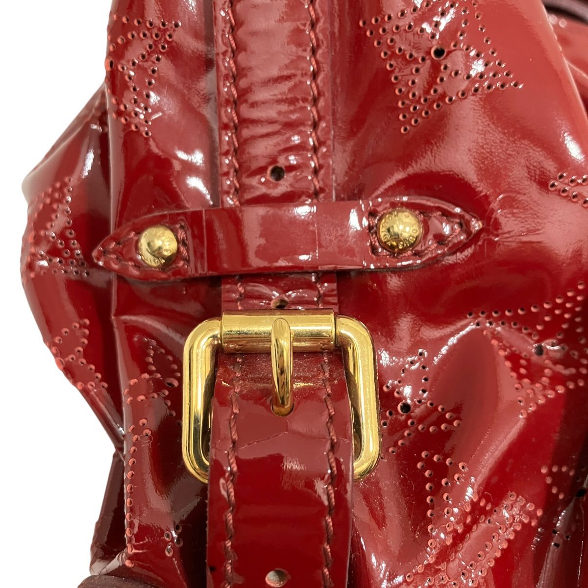 Louis Vuitton Surya XL Mahina Handbag Patent Calf Leather — view 9