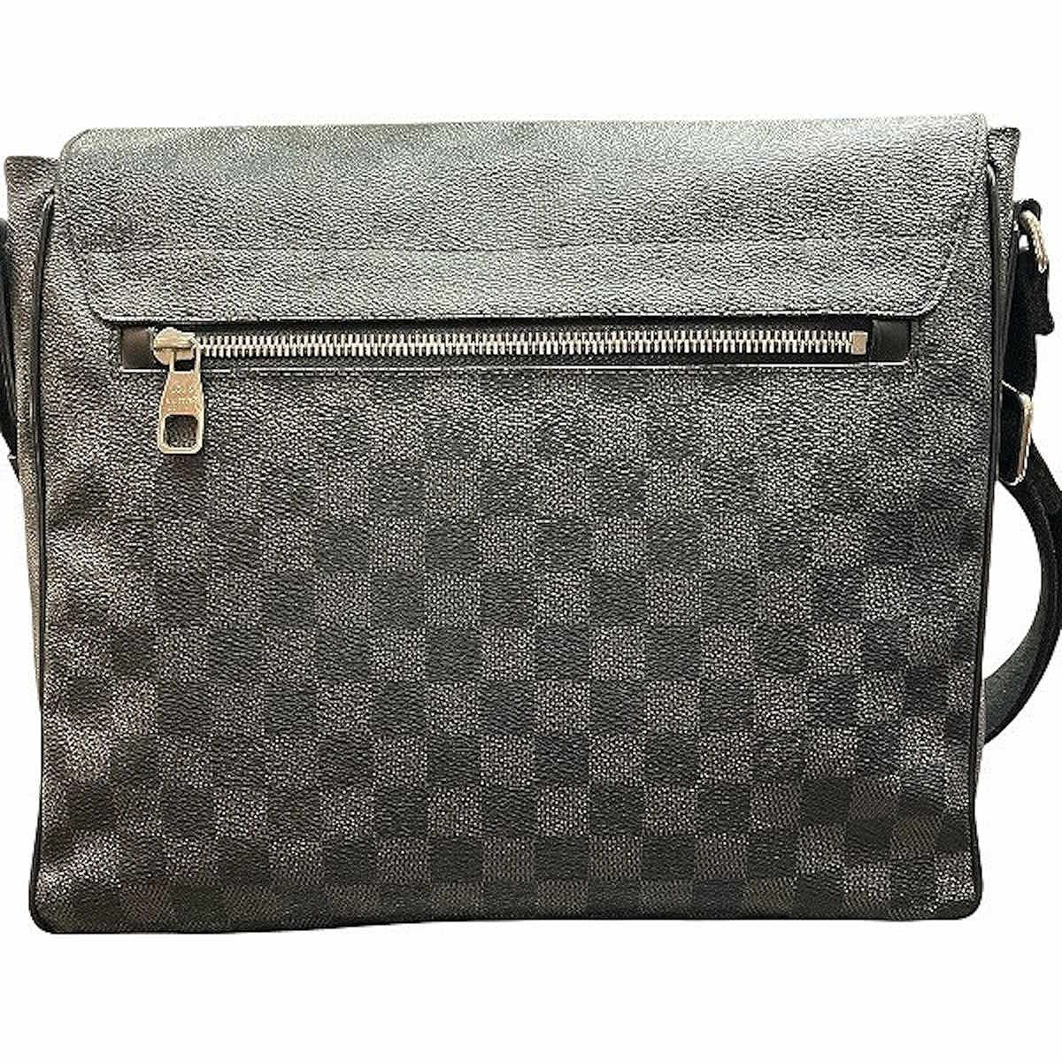 Louis Vuitton District MM Damier Graphite Shoulder Bag Leather — view 2