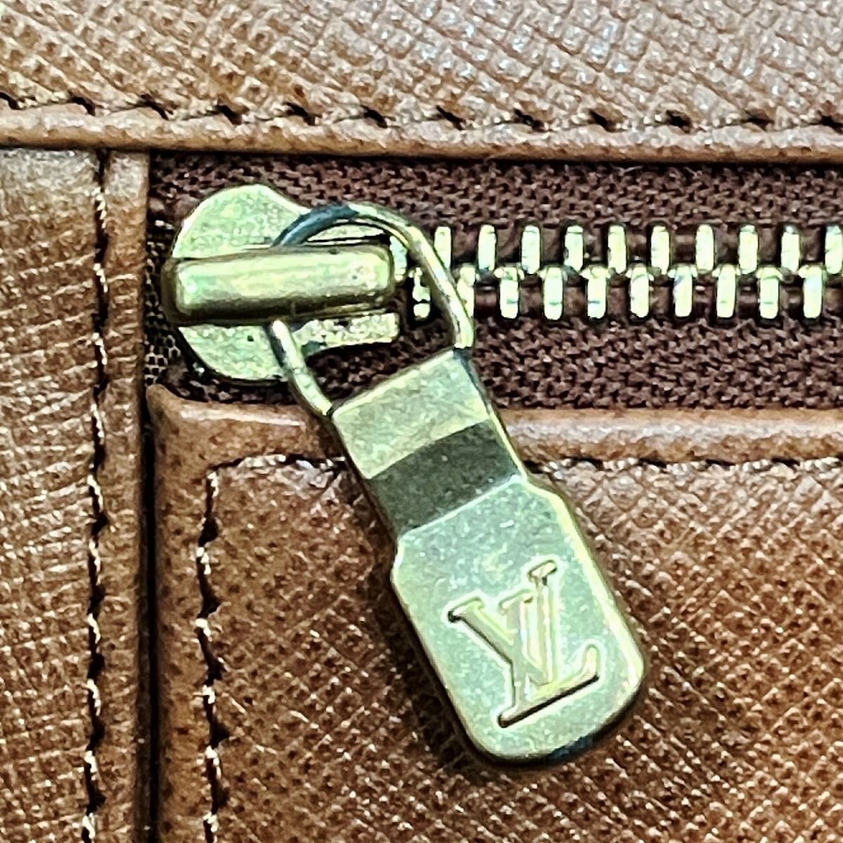Louis Vuitton Pochette Dam GM Monogram Clutch Canvas — view 7