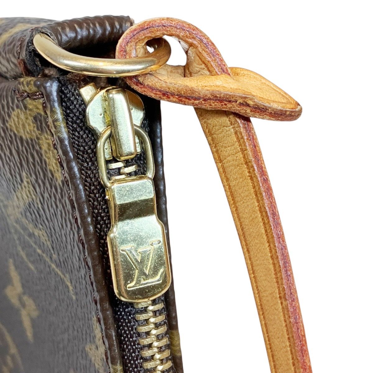 Louis Vuitton Pochette Monogram Canvas Shoulder — view 9
