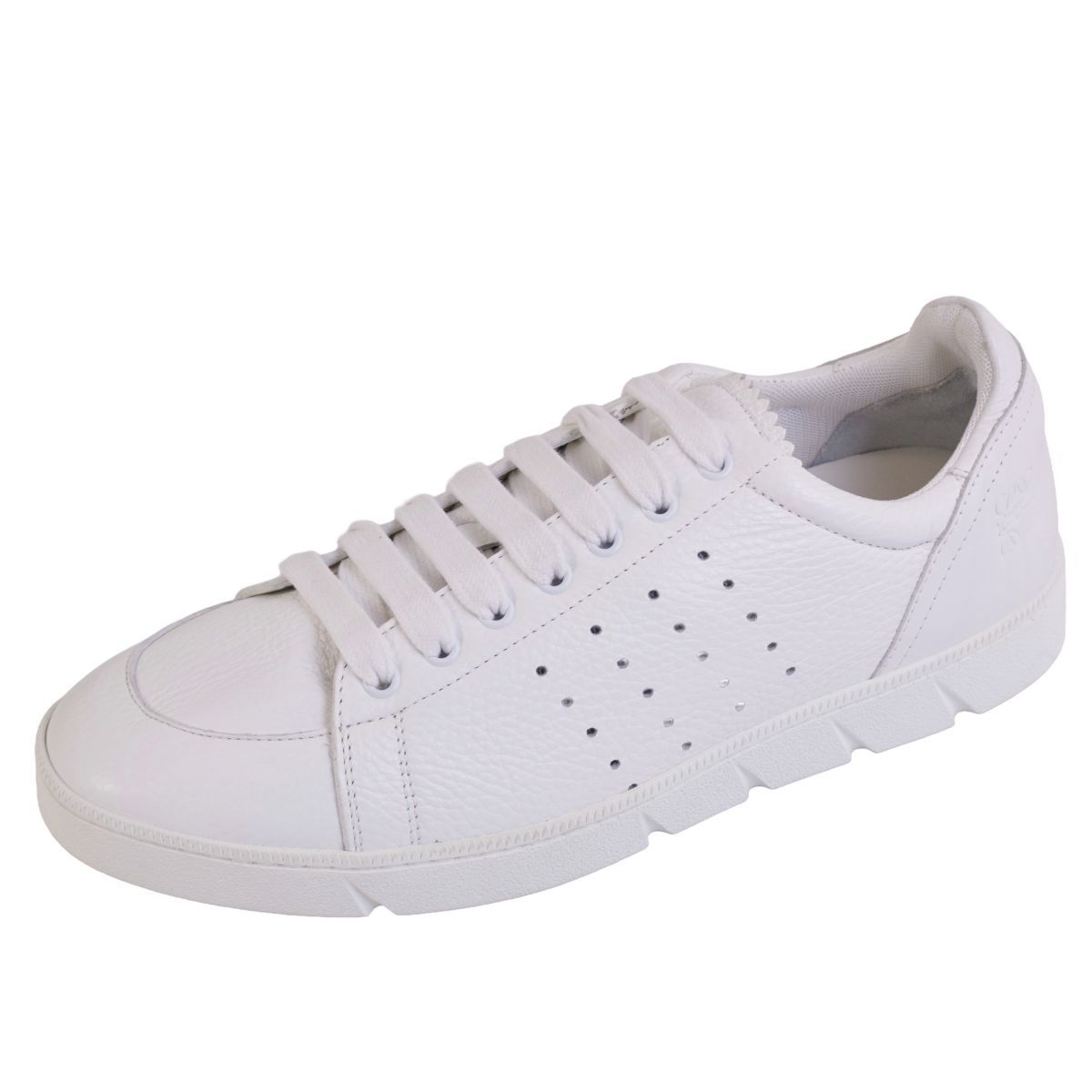 Loewe Sneakers Anagram Low Cut Lace Up les