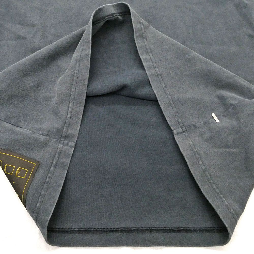 Louis Vuitton Short Sleeve T-Shirt Inside Out Jyn Gray — view 6