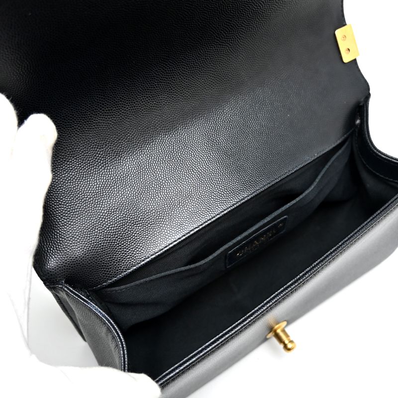 Chanel Shoulder Bag Black — view 6