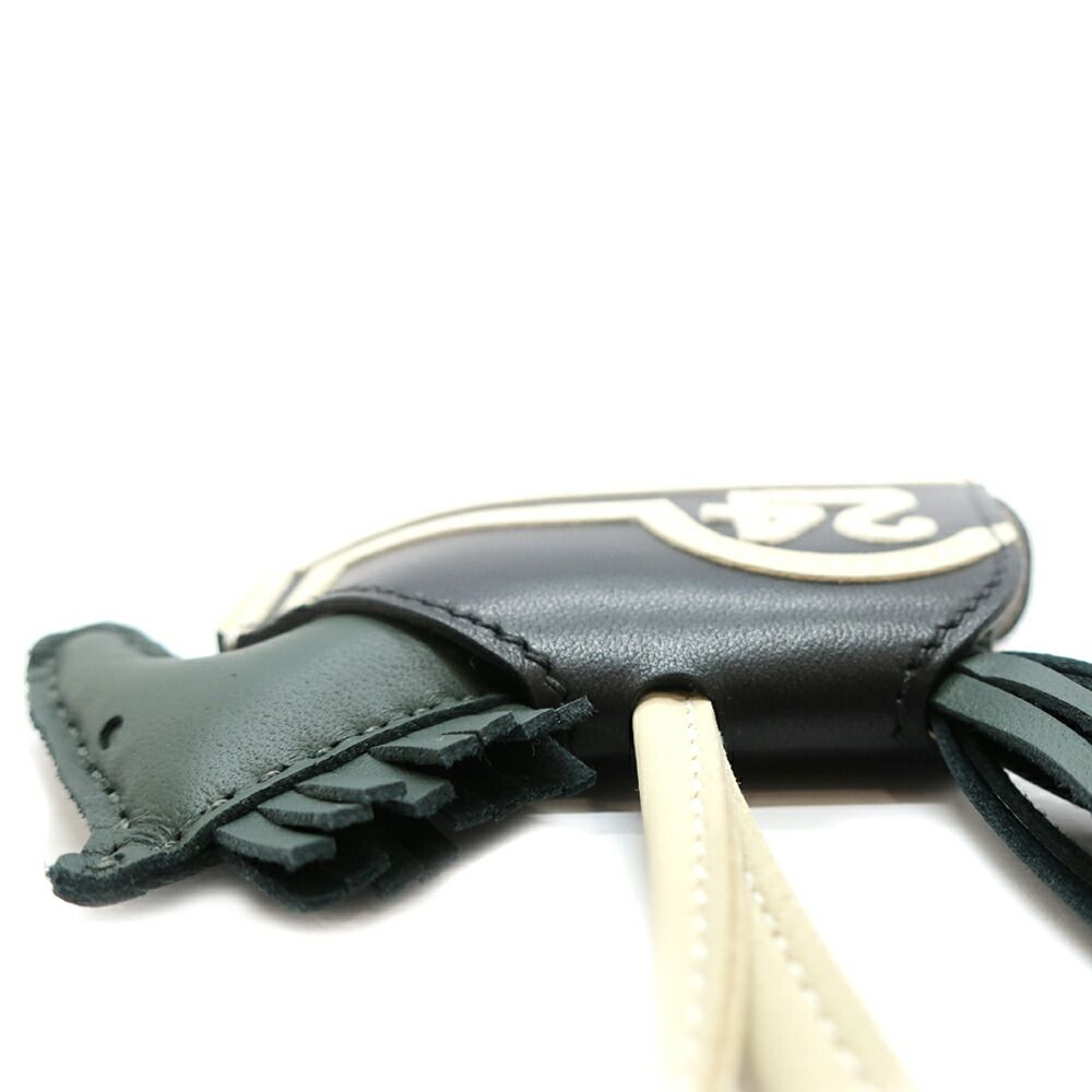 Hermes Heaven Robeo 24 Robeocle PM Vert Mangrove Noir Cles Agneau Milo Charm — view 4