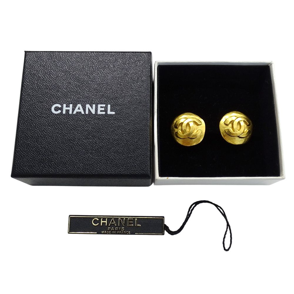 Chanel Earrings CC Logo Gold Plated Round Simple — view 7