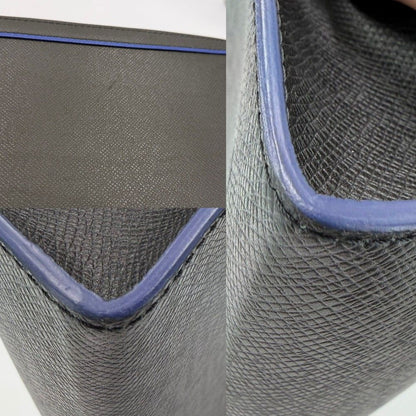 Louis Vuitton Clutch Taiga Pochette Voyage MM Second Black Silver — view 7