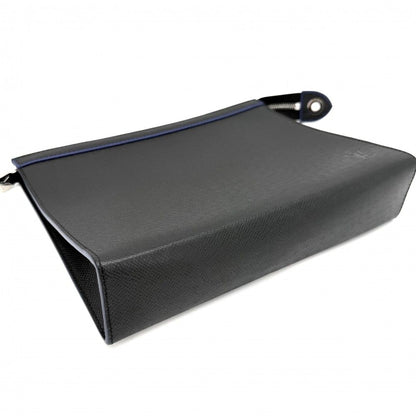 Louis Vuitton Clutch Taiga Pochette Voyage MM Second Black Silver — view 3