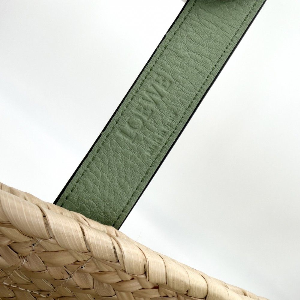Loewe Handbag Anagram Basket Bag Palm Leaf Calf Leather Beige Green Silver — view 5