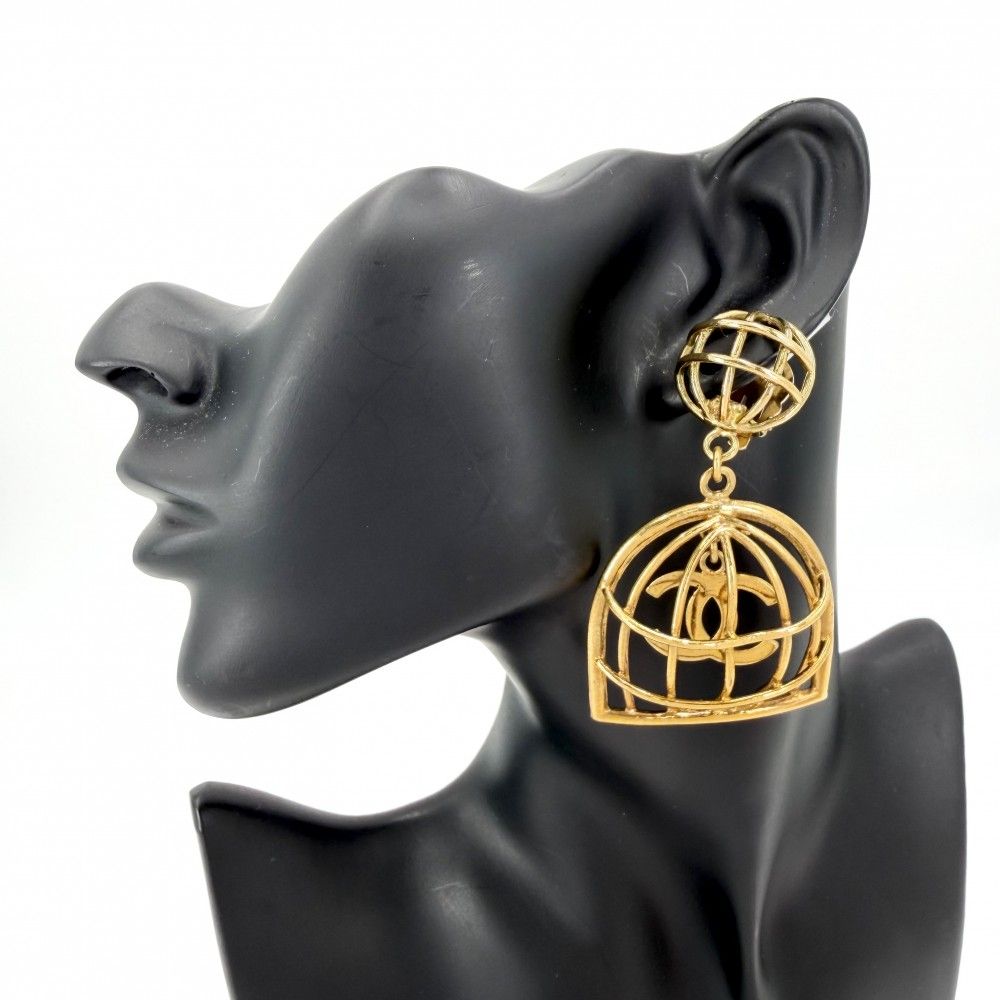 Chanel Earrings Birdcage CC Logo Vintage 2 9 Gold — view 2