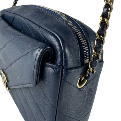 Chanel Shoulder Bag Navy — view 8