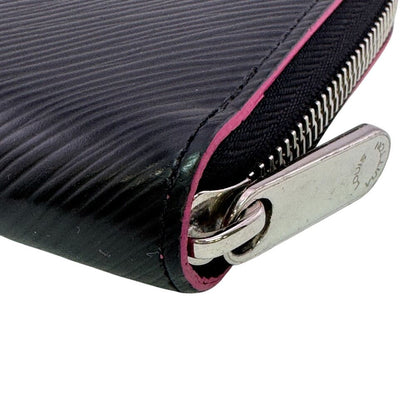 Louis Vuitton Zippy Wallet — view 4