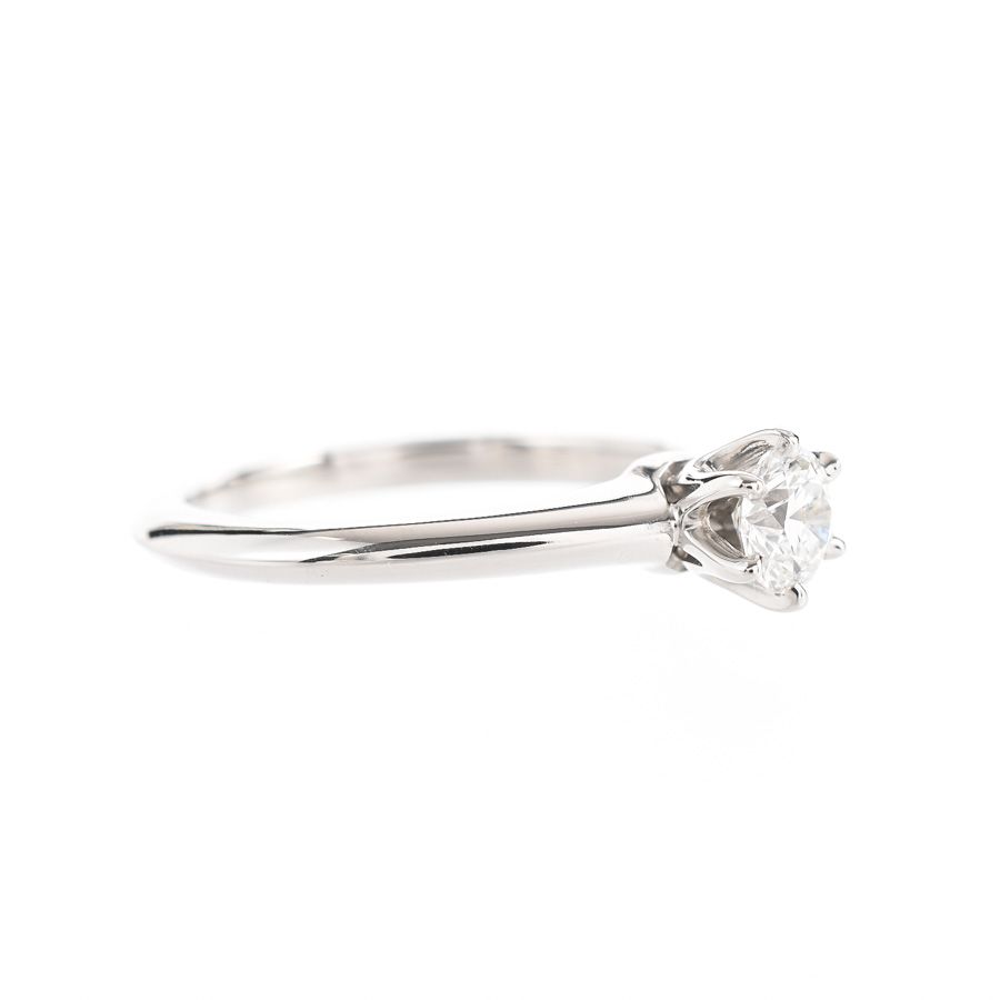 Tiffany & Co Ring Classic Solitaire — view 2