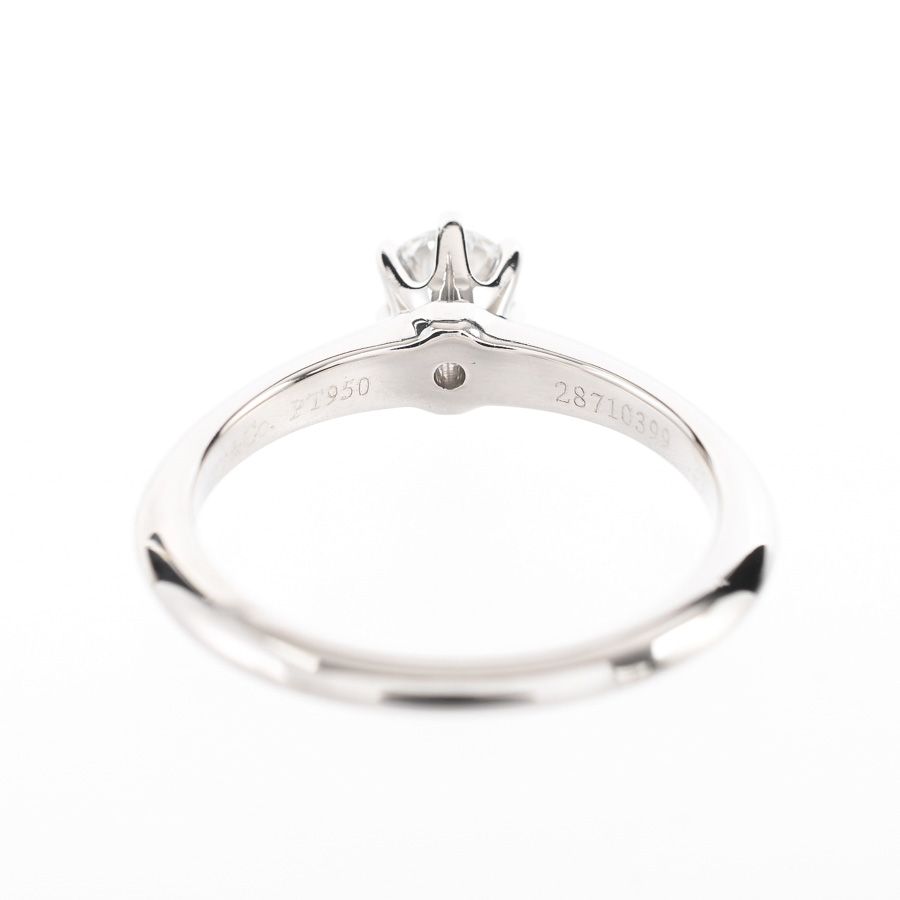 Tiffany & Co Ring Classic Solitaire — view 3