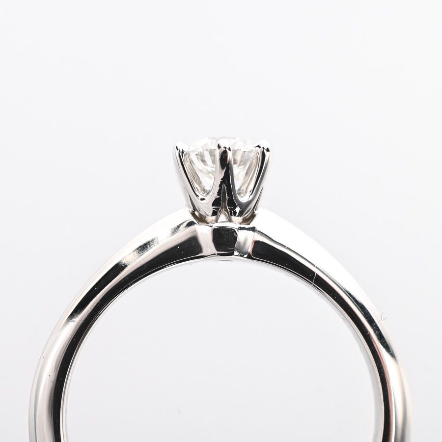 Tiffany & Co Ring Classic Solitaire — view 4