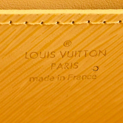 Louis Vuitton Shoulder Bag Twist MM — view 6