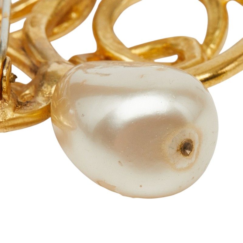 Chanel CC Logo Brooch Gold Plated Faux Pearl — view 5