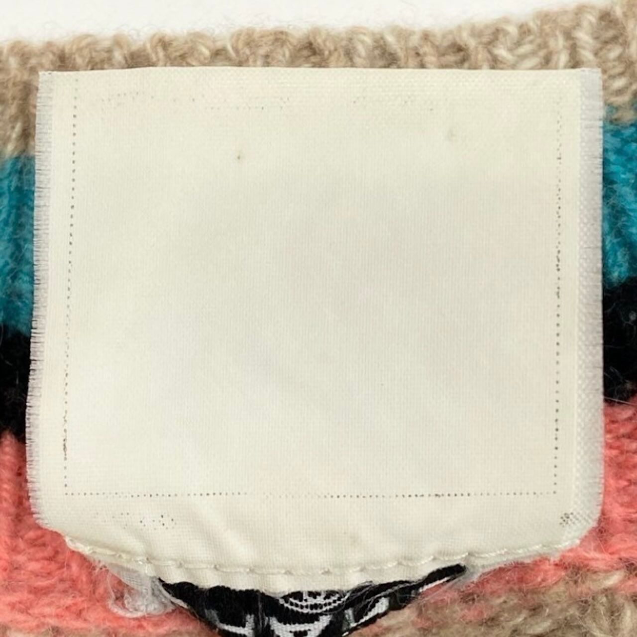 Chanel Vintage CC Logo Beige Cashmere Skool Knit Sweater A3 — view 9