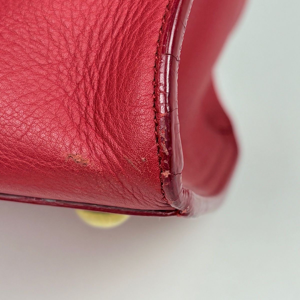 Saint Laurent Petit Cabas Handbag 2-Way Line Leather — view 3