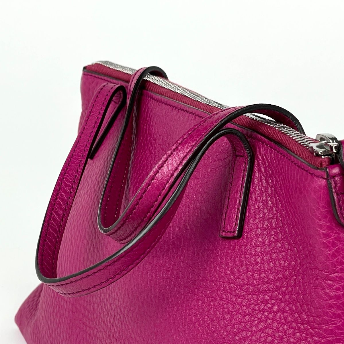 Gucci Soho Handbag Interlocking Leather Pink — view 6