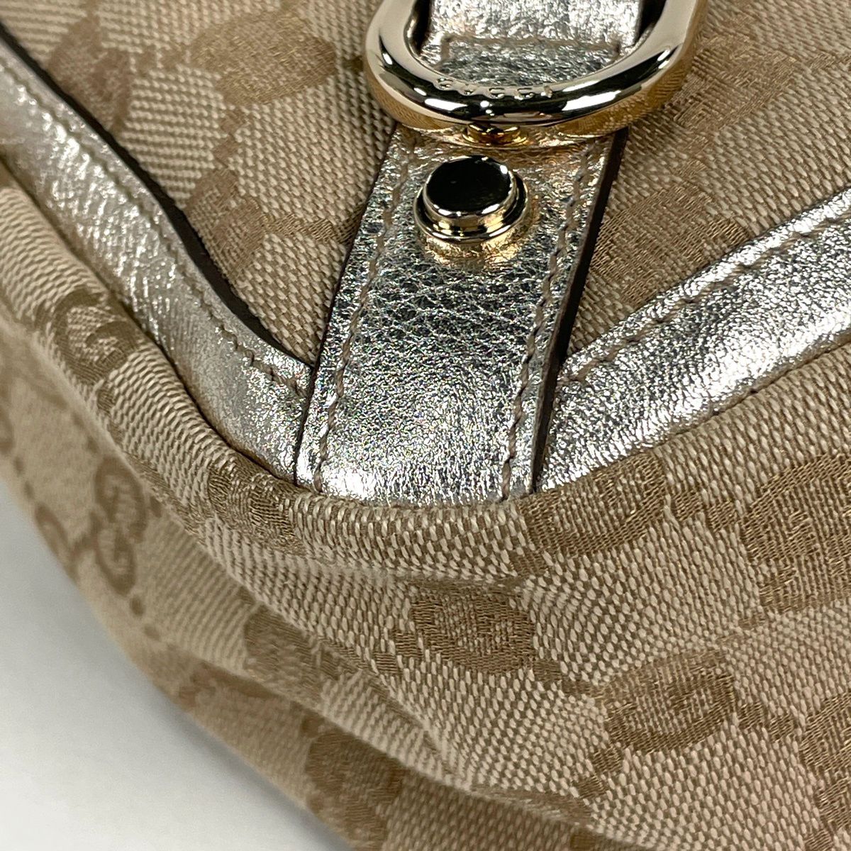 Gucci GG Pattern Tote Abbey Canvas Beige Gold — view 3