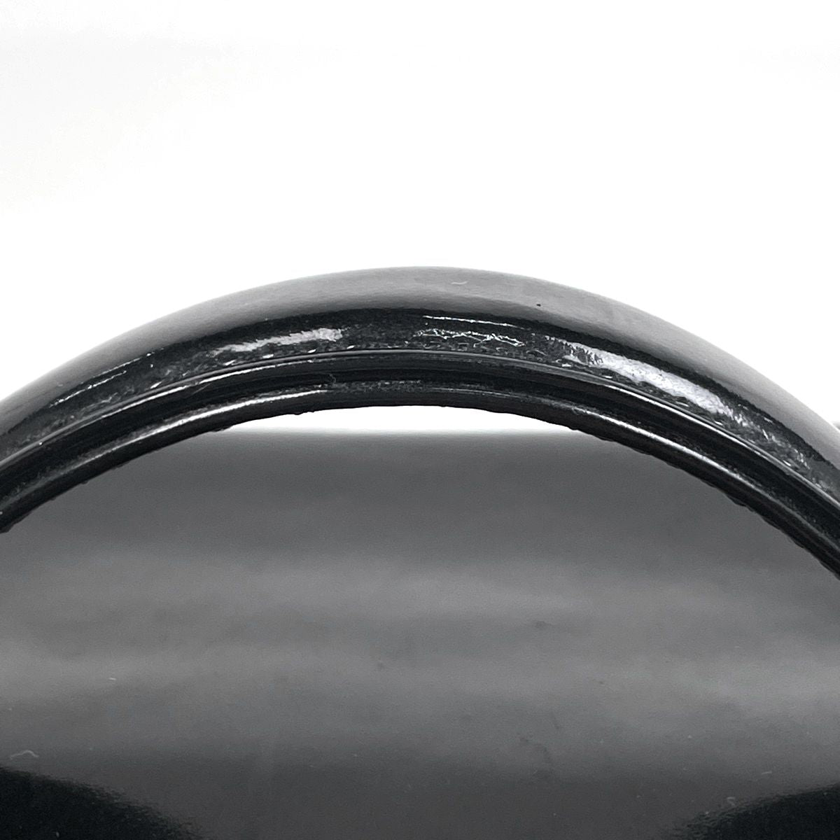 Chanel CC Logo Vanity Makeup Pouch Patent Leather Black — view 7