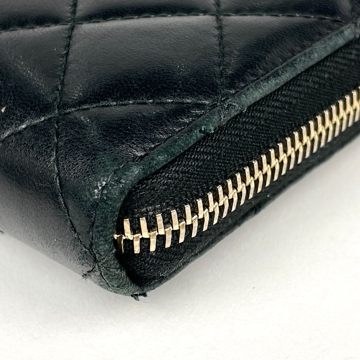 Chanel CC Logo Zip Around Wallet Quilted Chain Leather Black — view 3