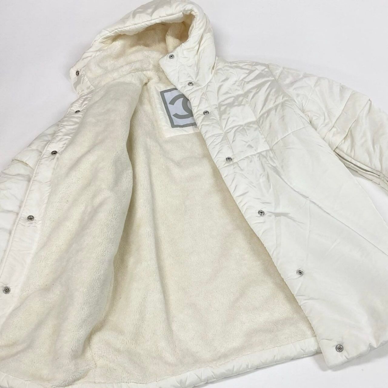 Chanel Sports CC Logo Patch Ivory Polyester Cotton Coat — view 4