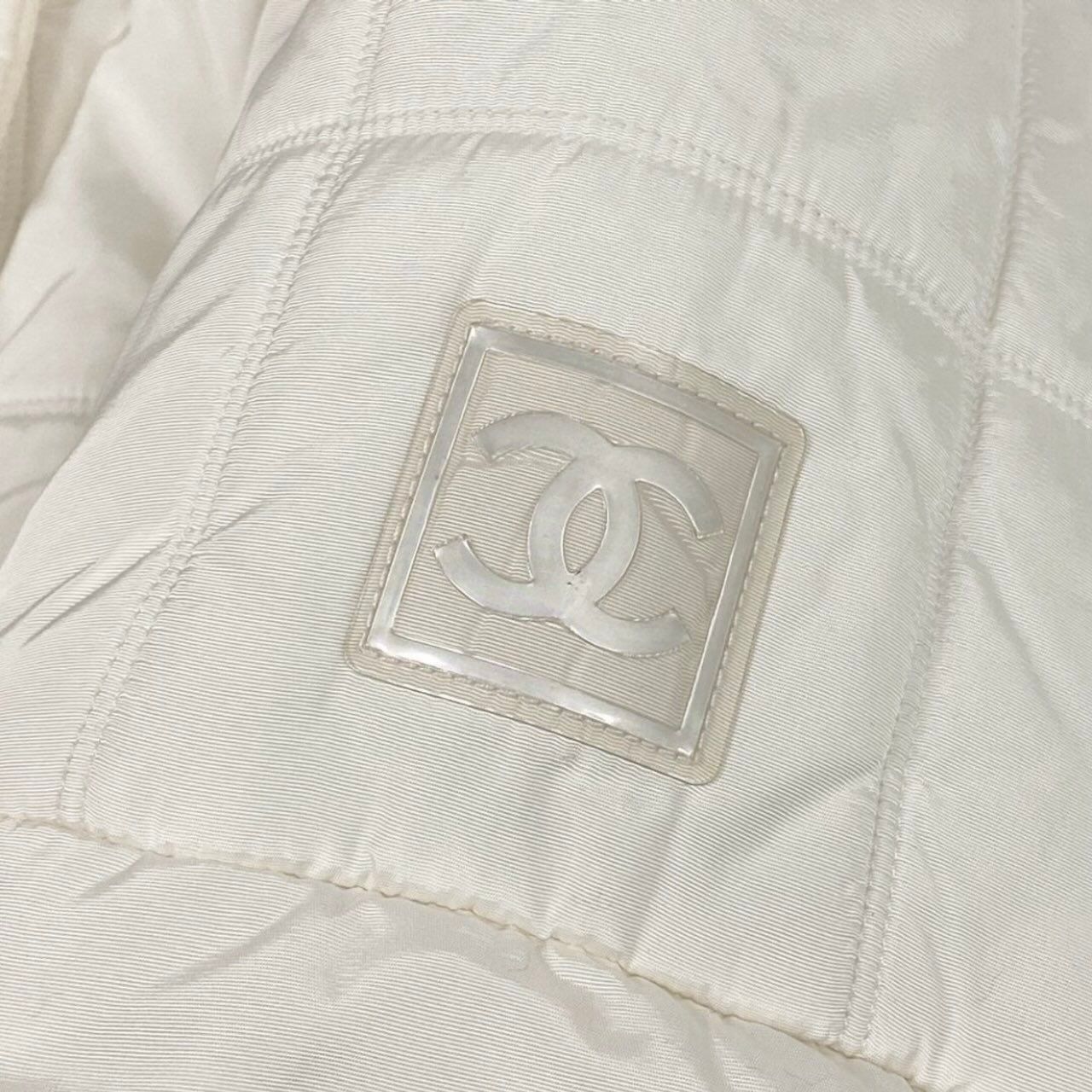 Chanel Sports CC Logo Patch Ivory Polyester Cotton Coat — view 7