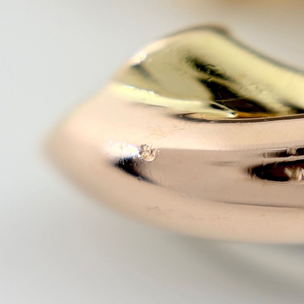 Cartier Trinity Earrings YG Yellow Gold PG Pink WG White Three Color — view 3