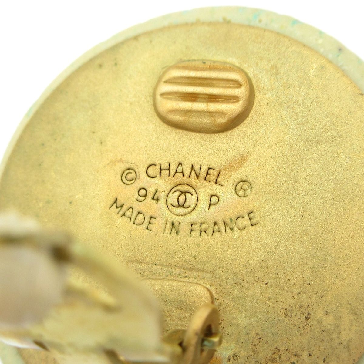 Chanel Earrings CC Logo Gold Beige Light Lean — view 5