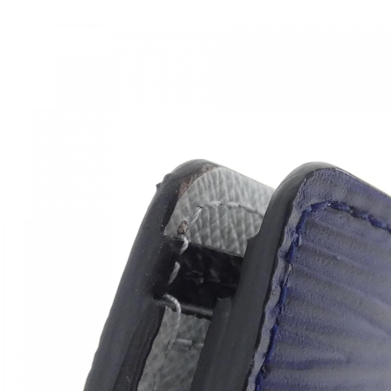 Louis Vuitton Epi Portefeuille Multiple Billfold Wallet — view 3