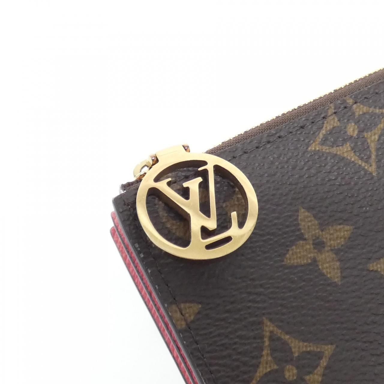 Louis Vuitton Monogram Portefeuille Lisa Wallet — view 6