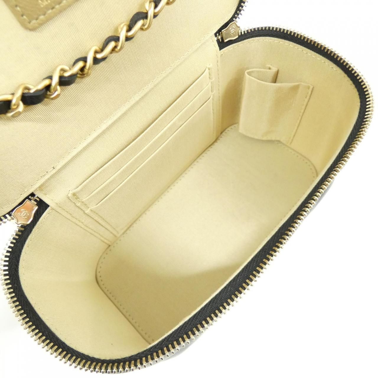 Chanel Shoulder Bag Black — view 9
