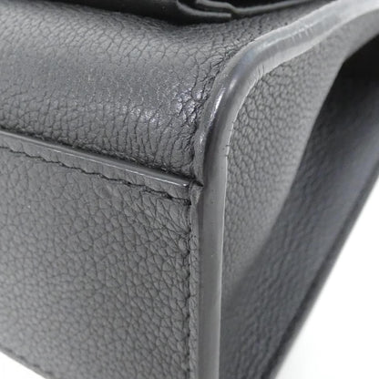 Louis Vuitton My Lockme Chain Shoulder — view 3