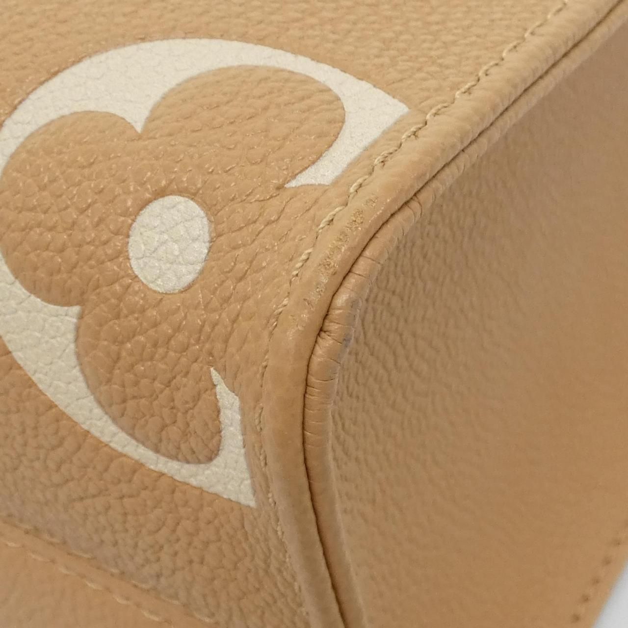 Louis Vuitton Bicolor Monogram Empreinte On The Go PM — view 2
