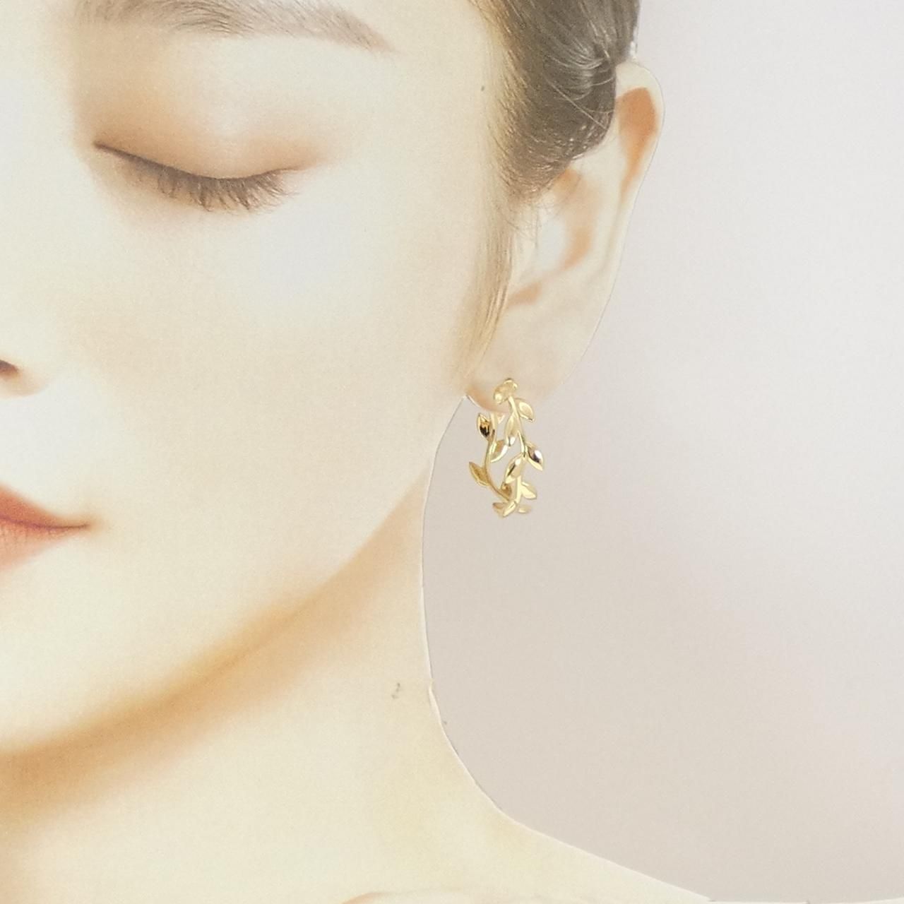 Tiffany & Co Olive Leaf Hoop Earrings — view 4