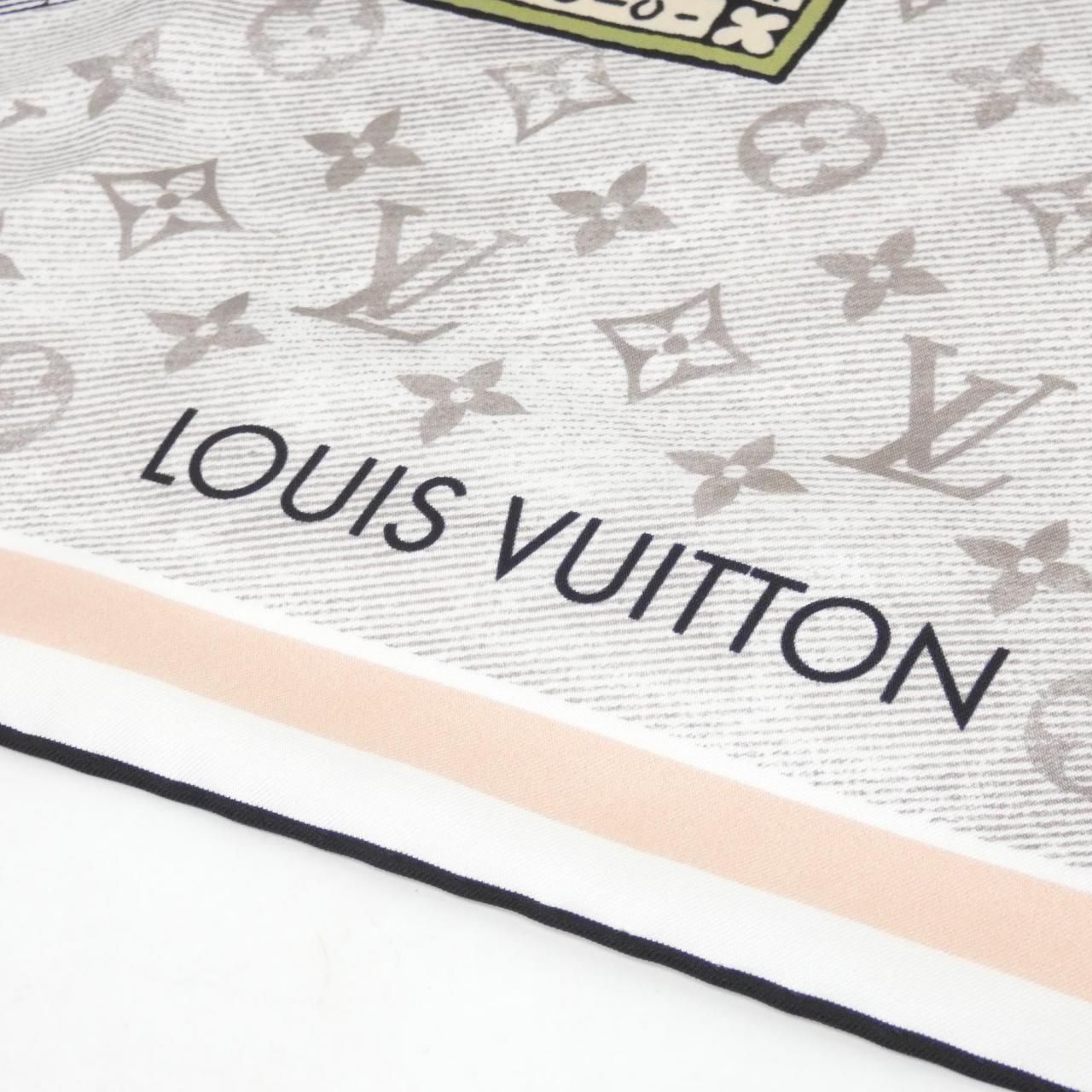 Louis Vuitton Carre Merveilles 90 cm Scarf — view 2