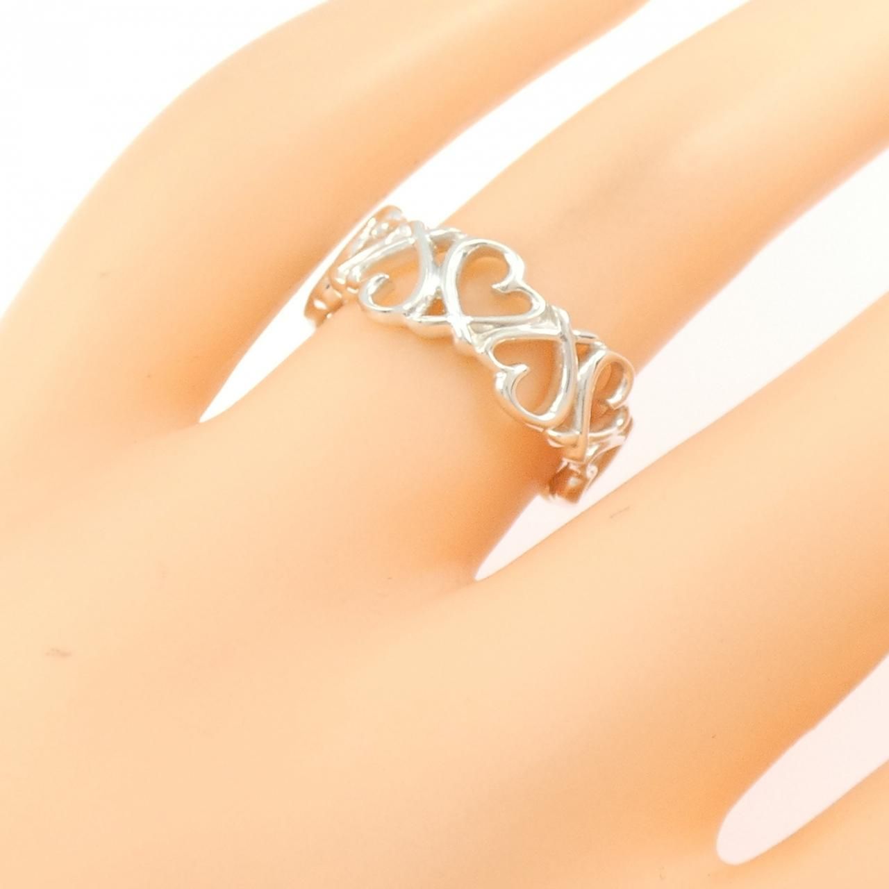 Tiffany & Co Loving Ring — view 4