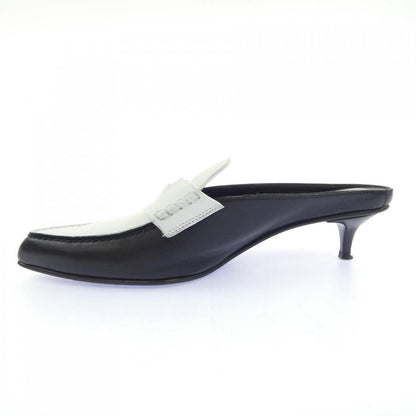 Hermes Glory Cut Detail Sandals — view 2