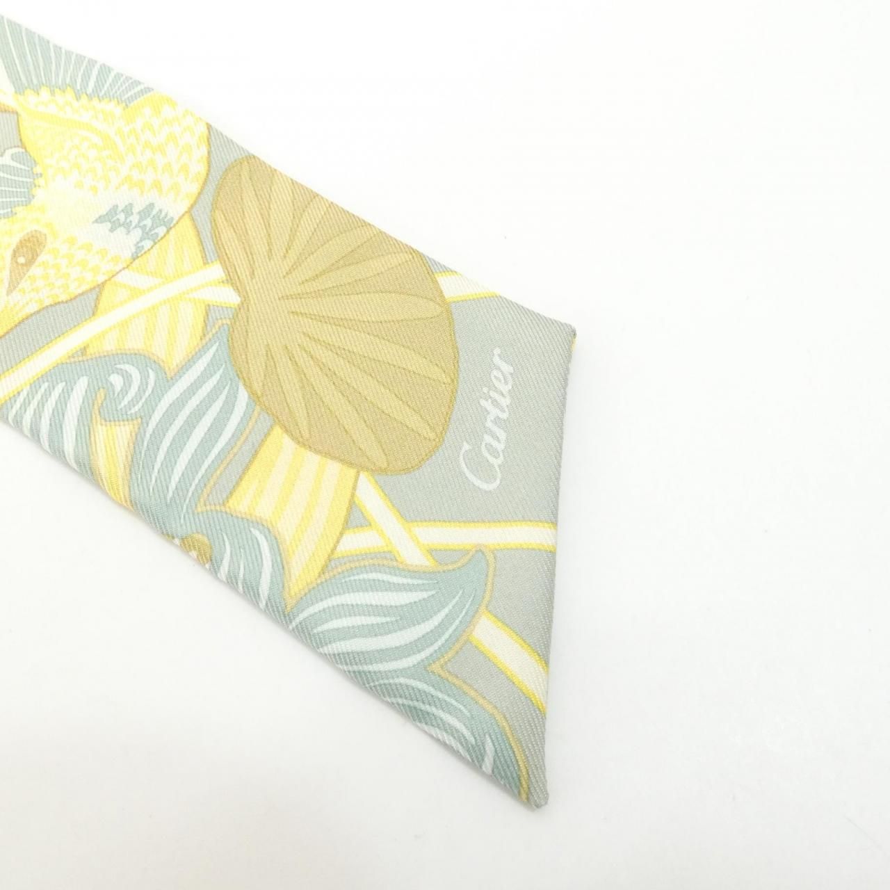 Cartier Panthere in the Jungle Scarf — view 3
