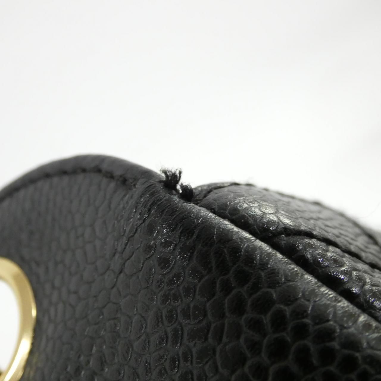 Chanel Vintage Shoulder — view 4