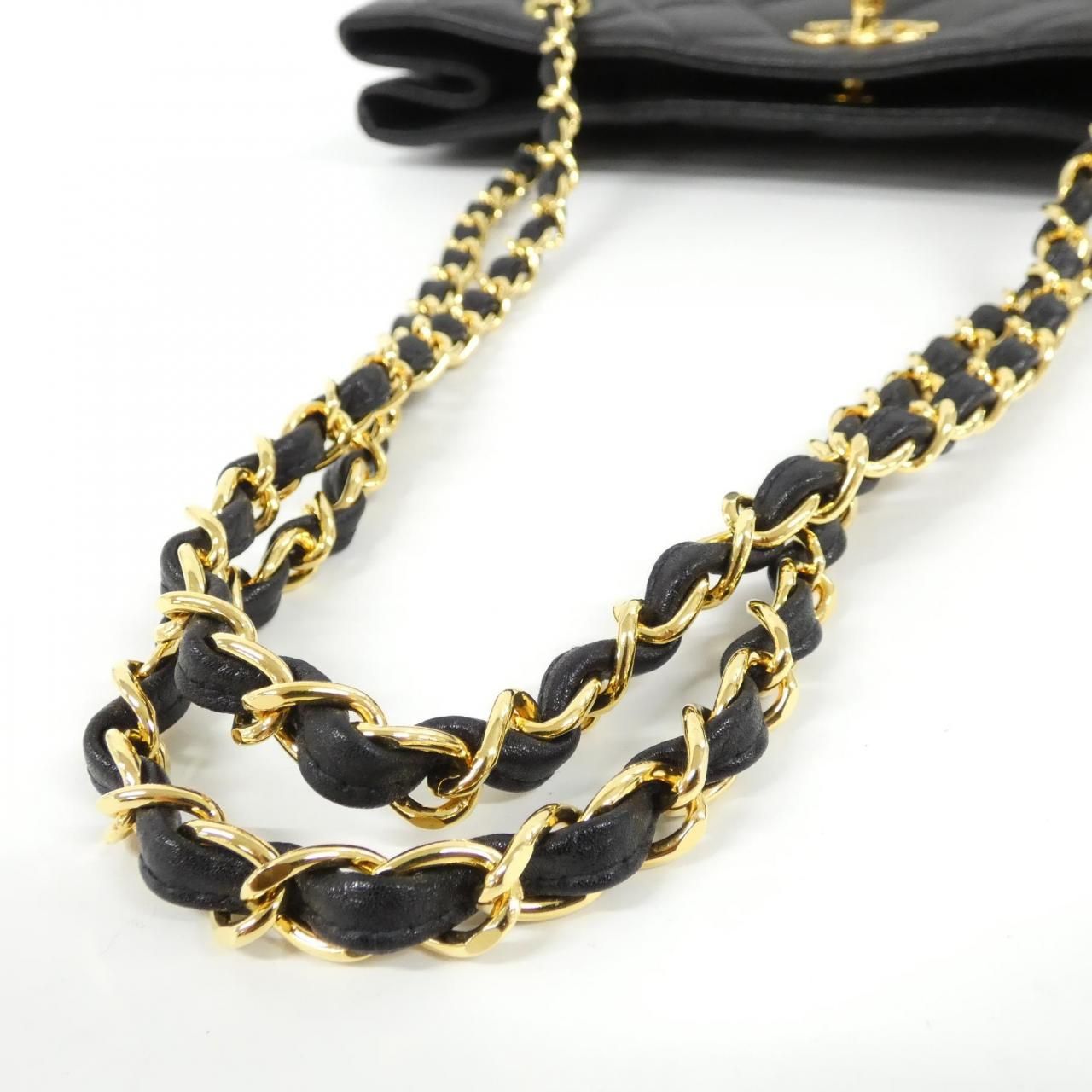 Chanel Vintage Shoulder — view 6