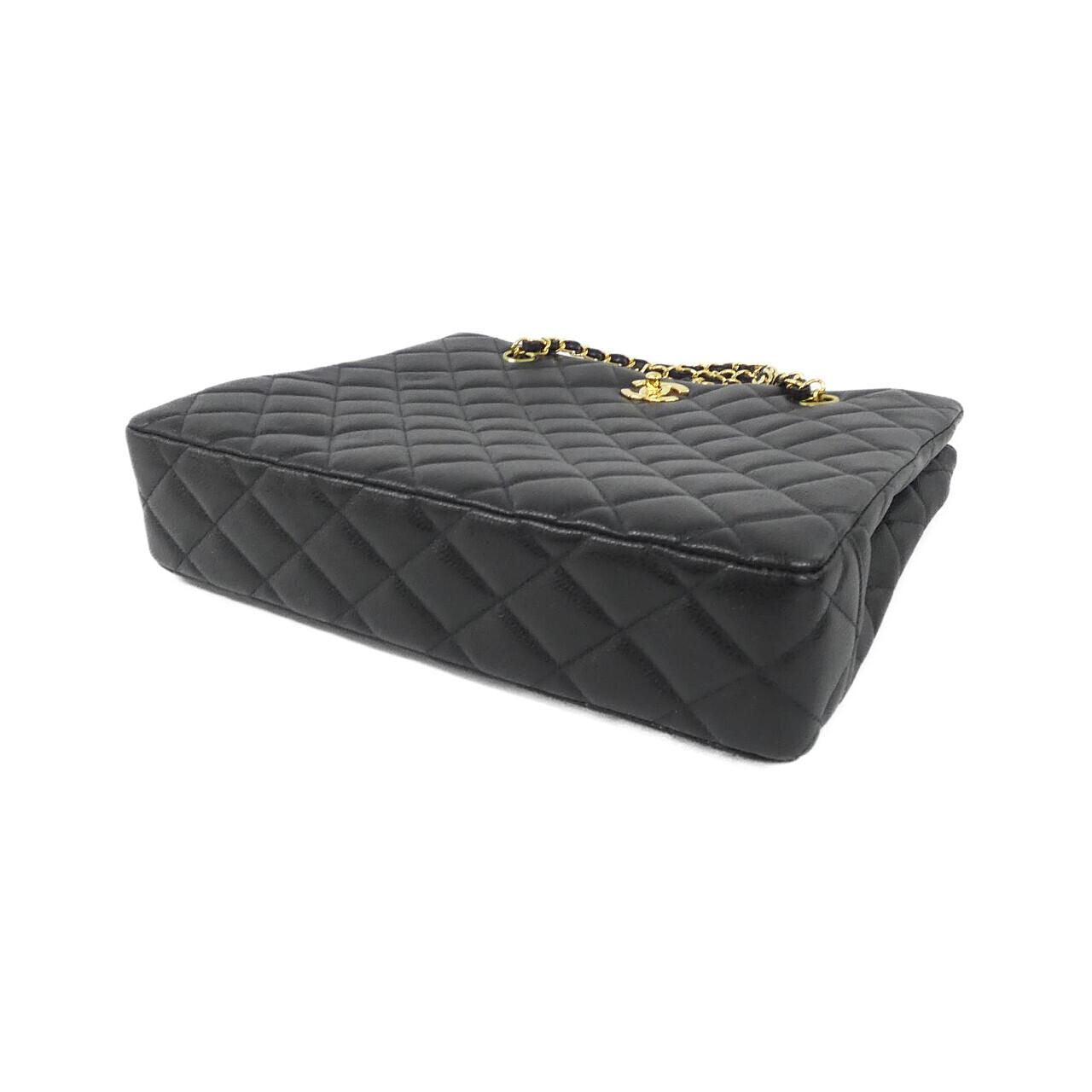 Chanel Vintage Shoulder — view 3