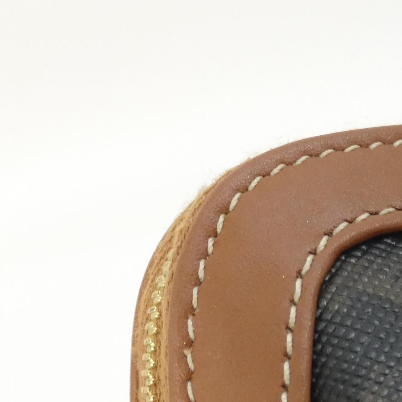 Celine Pouch — view 4